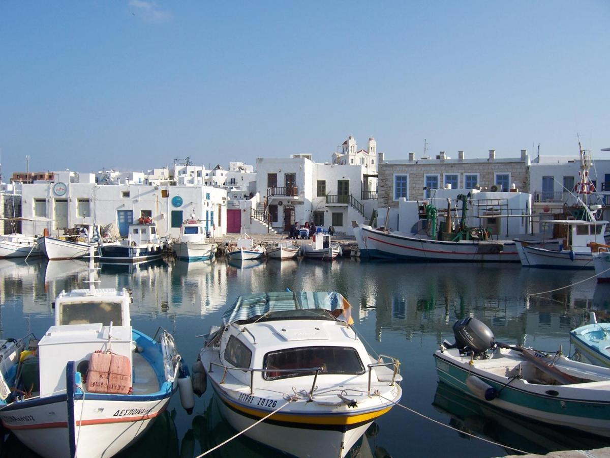 Sunloft-Paros Aparthotel Naousa  Ngoại thất bức ảnh