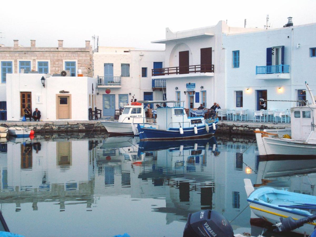 Sunloft-Paros Aparthotel Naousa  Ngoại thất bức ảnh