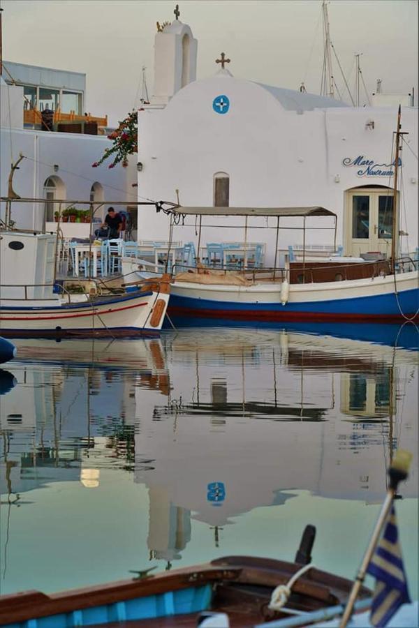 Sunloft-Paros Aparthotel Naousa  Ngoại thất bức ảnh